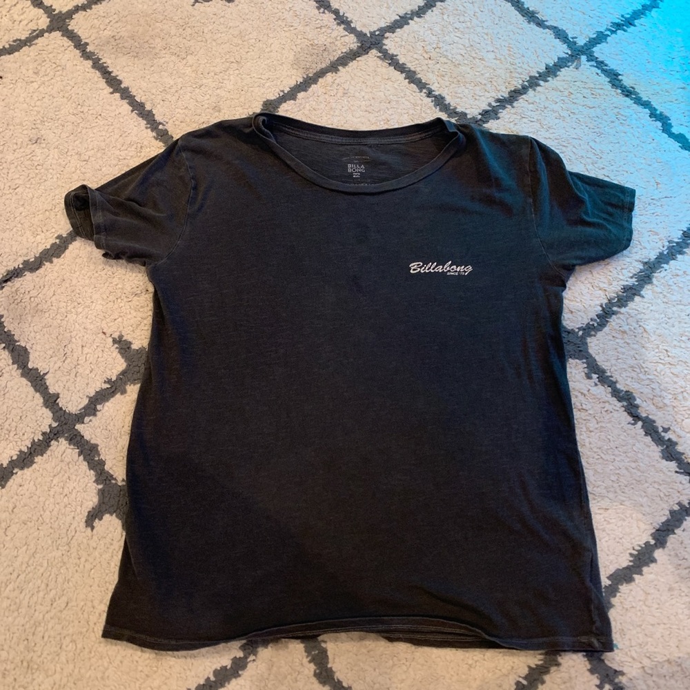 Dark grey billabong graphic tee